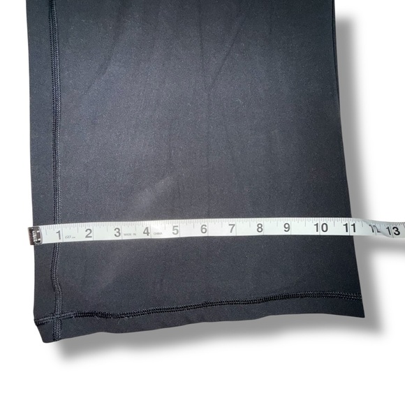 ATHLETA Elation Flare Pants - Black 2X - Picture 13 of 15